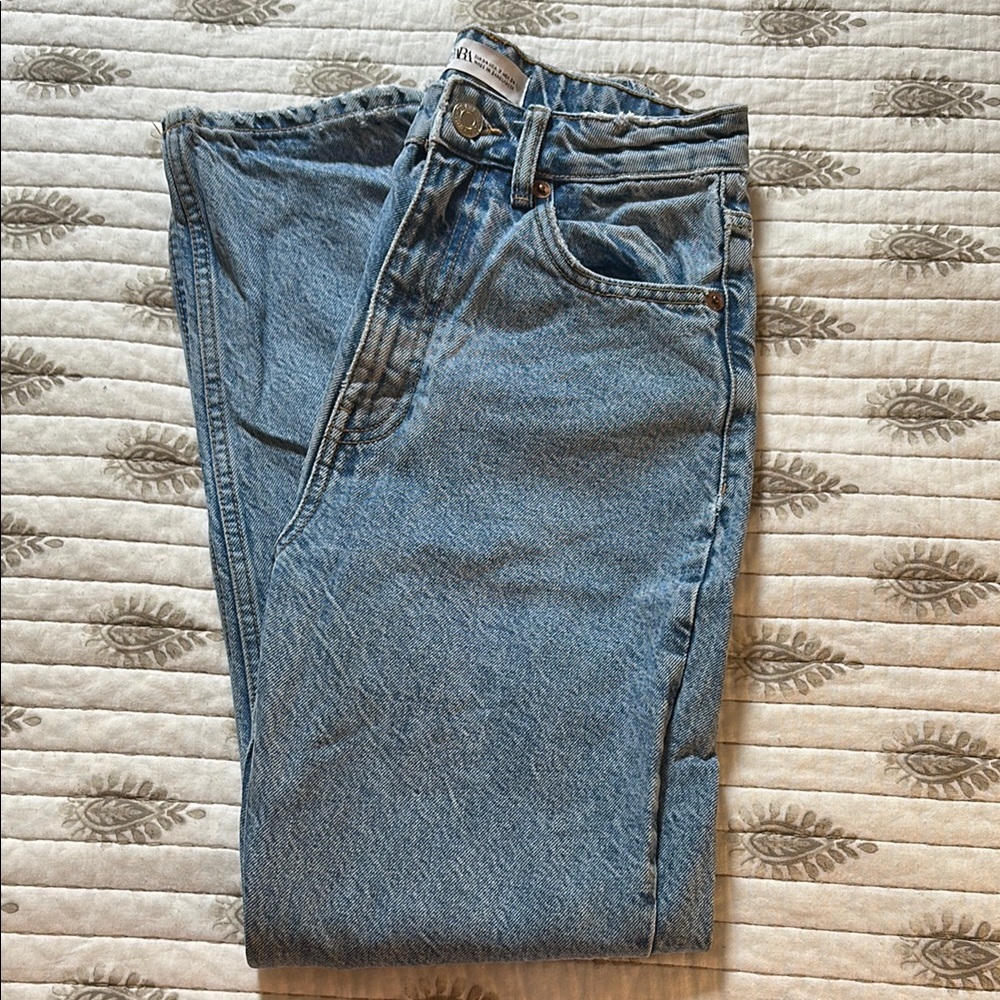 Zara Vintage High Waisted Blue Denim Jeans